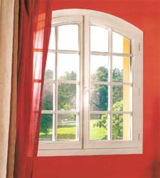 Fenetre PVC blanc ceintree